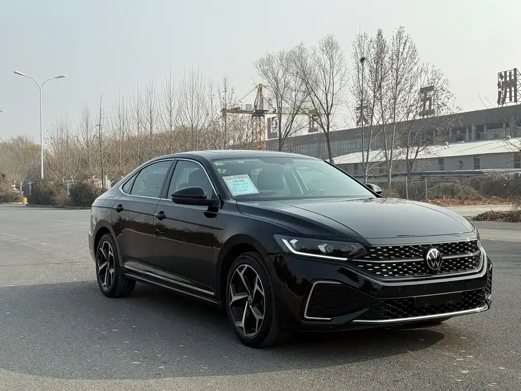 Volkswagen Passat 2024 из CN, фото 1