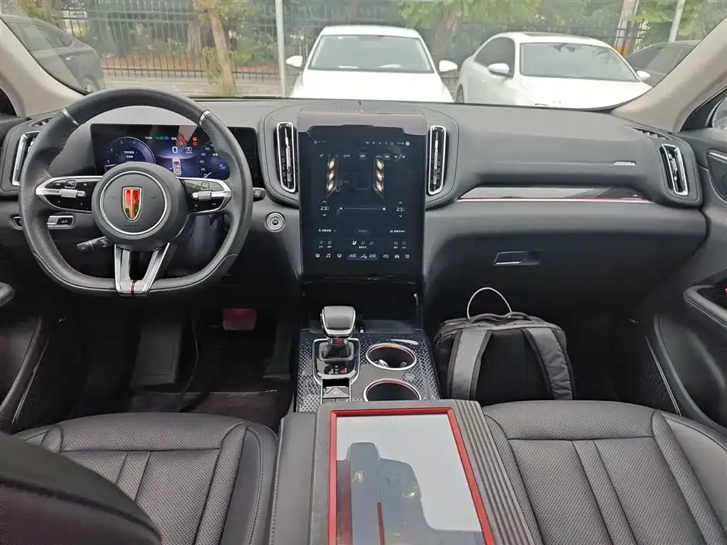 Hongqi HS3 2023 из CN, фото 9