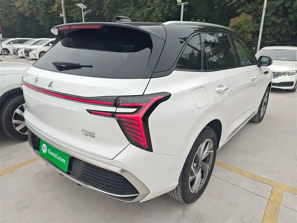 Hongqi HS3 2023 из CN, фото 2