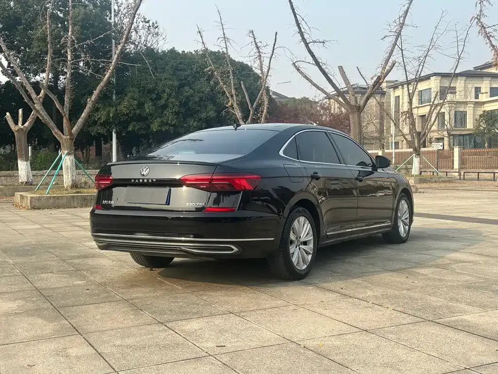 Volkswagen Passat 2021 из CN, фото 4