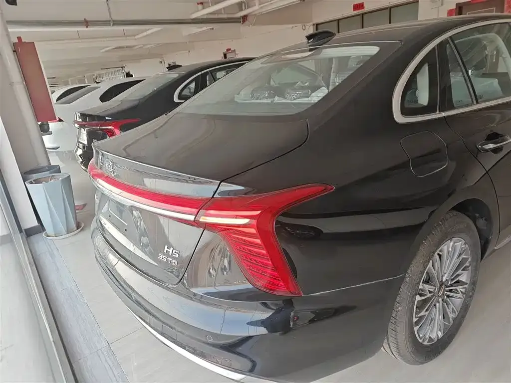 Hongqi H5 2026 из CN, фото 7