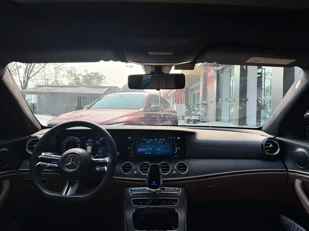 Mercedes-Benz E-Class 2022 из CN, фото 6
