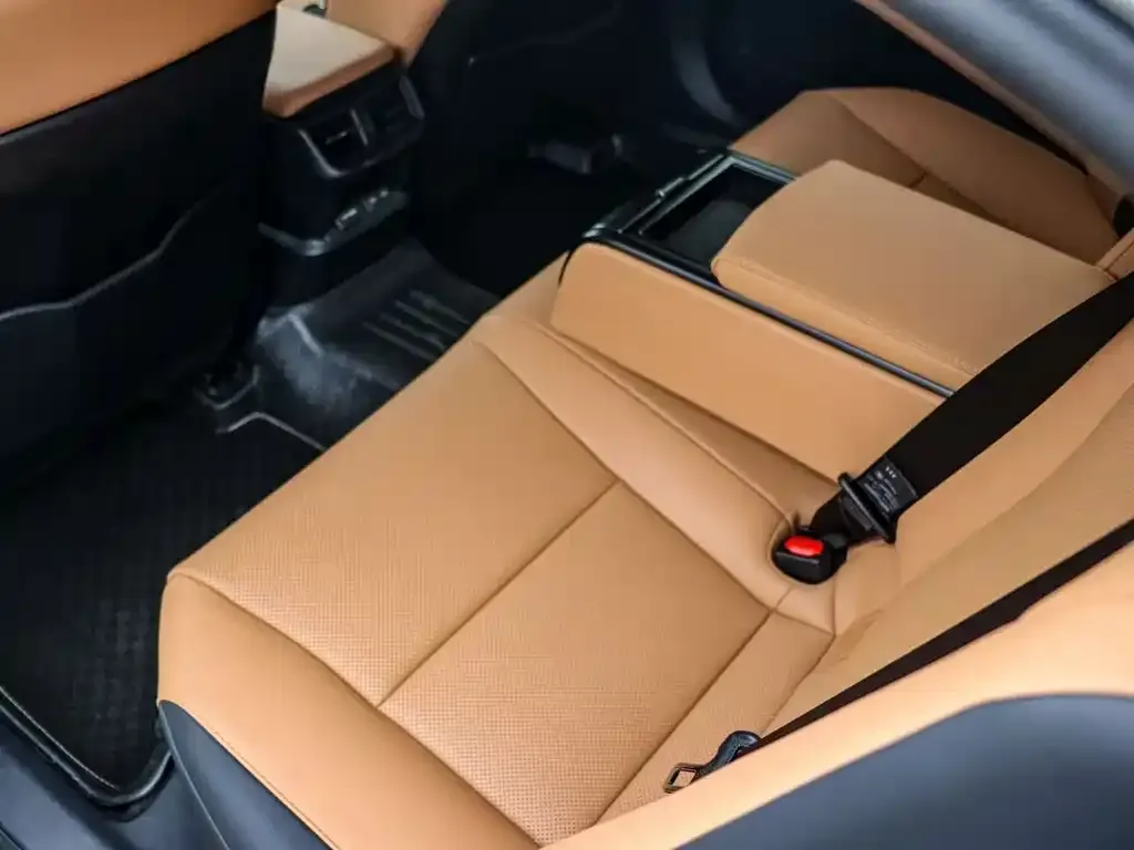 Lexus ES 2024 из CN, фото 3