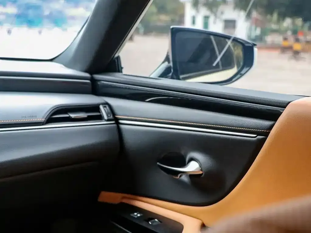 Lexus ES 2024 из CN, фото 6