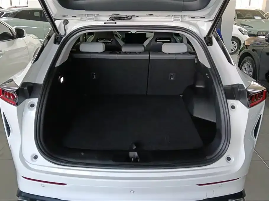 Changan CS75PLUS — фото 10