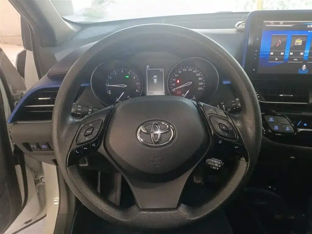 Toyota C-HR 2021 из CN, фото 3