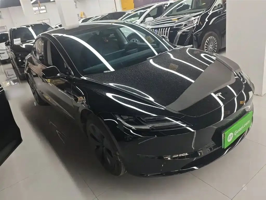 [object Object] Model 3 2023 из CN, фото 4