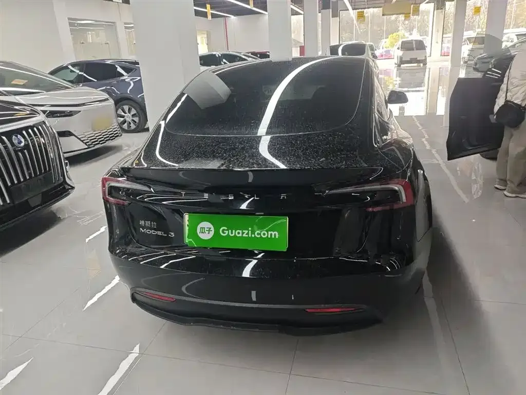 [object Object] Model 3 2023 из CN, фото 6