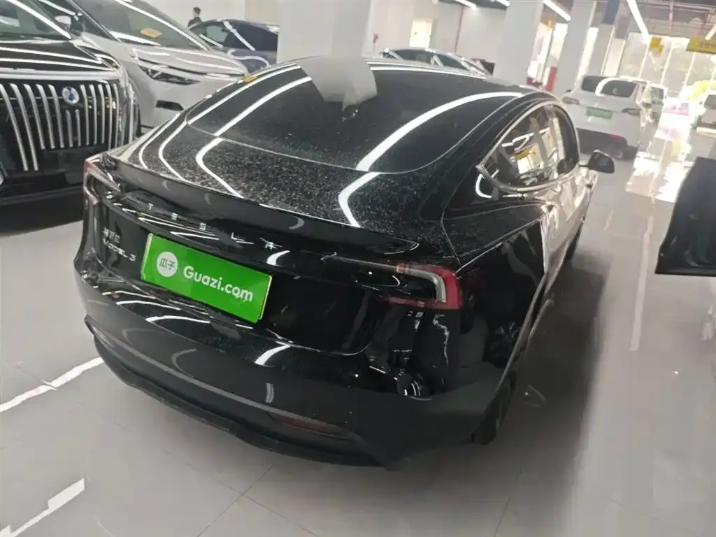 [object Object] Model 3 2023 из CN, фото 7