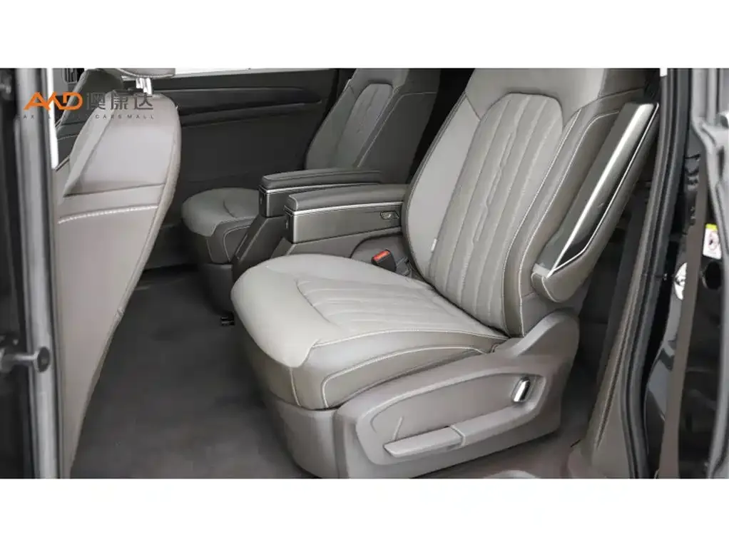 Volkswagen Viloran 2022 из CN, фото 3