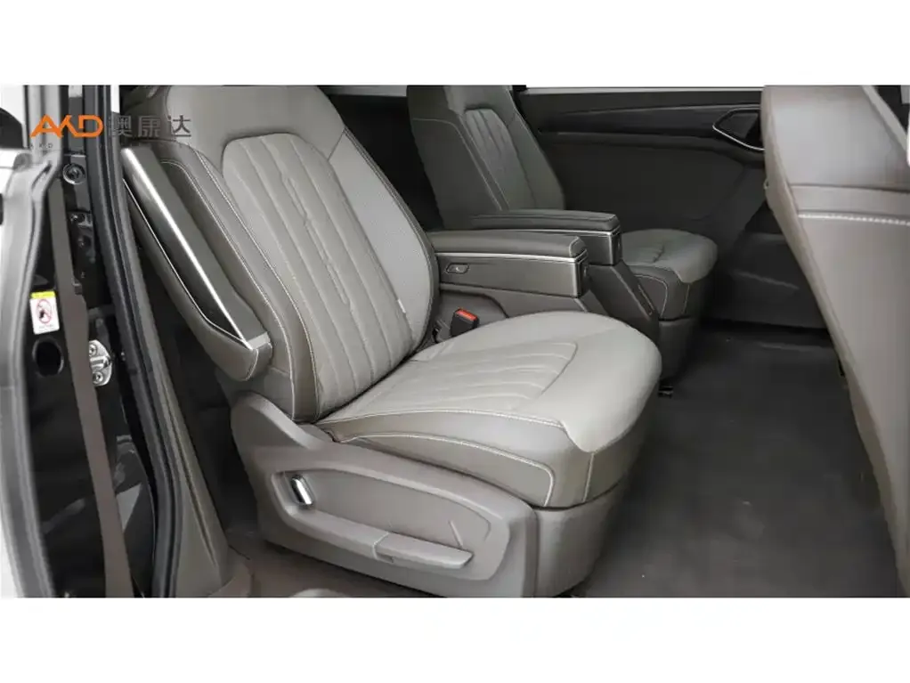 Volkswagen Viloran 2022 из CN, фото 5