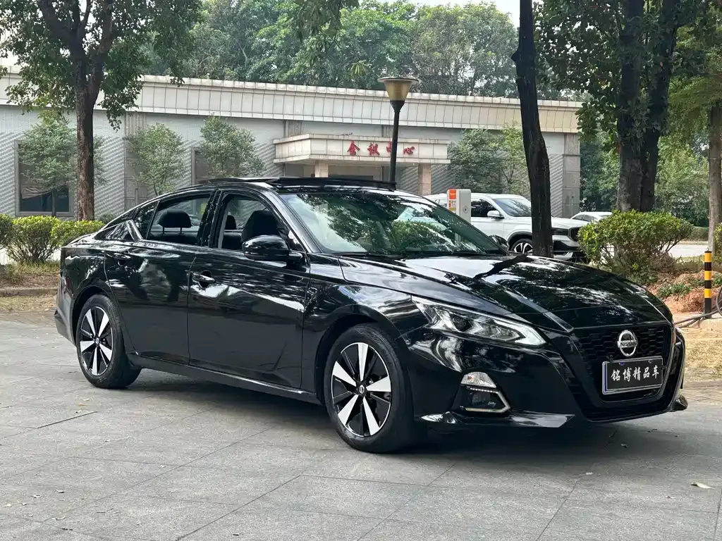 Nissan Teana 2022 из CN, фото 3