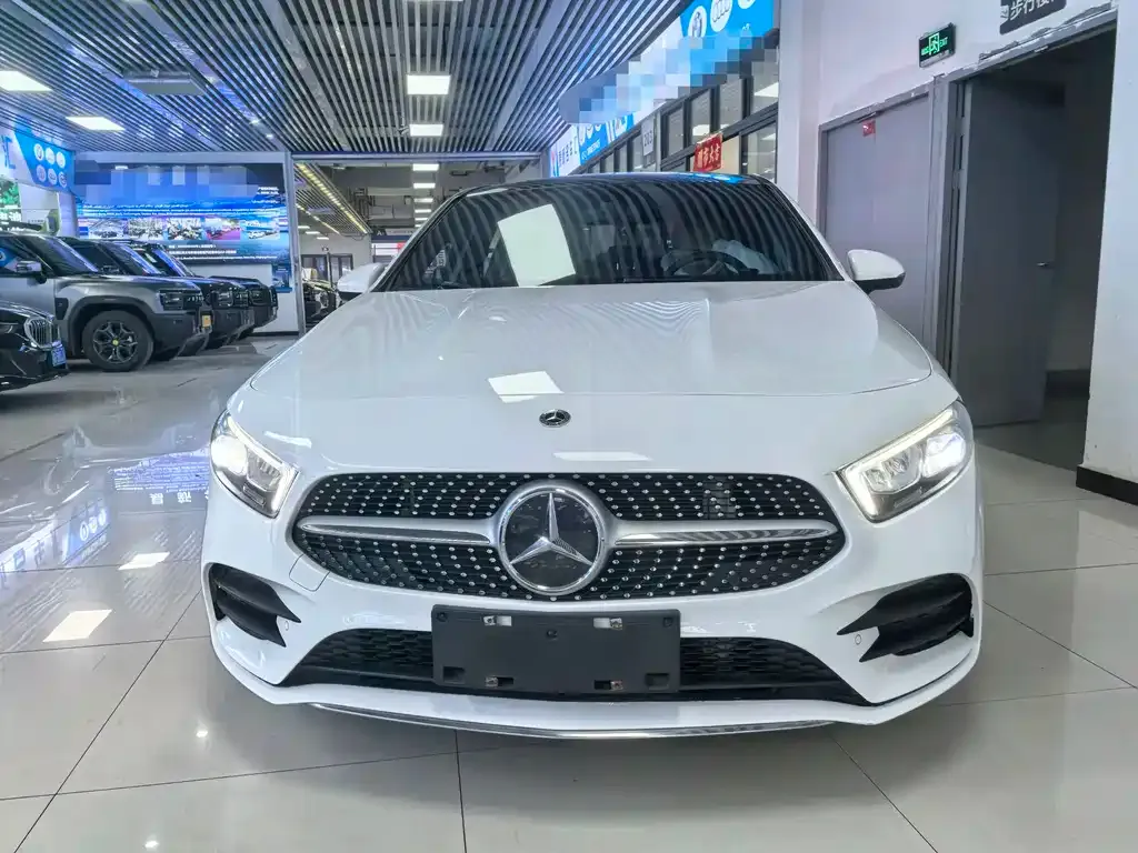 Mercedes-Benz A-Class — фото 4