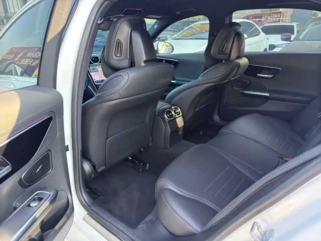 Mercedes-Benz C-Class 2024 из CN, фото 7