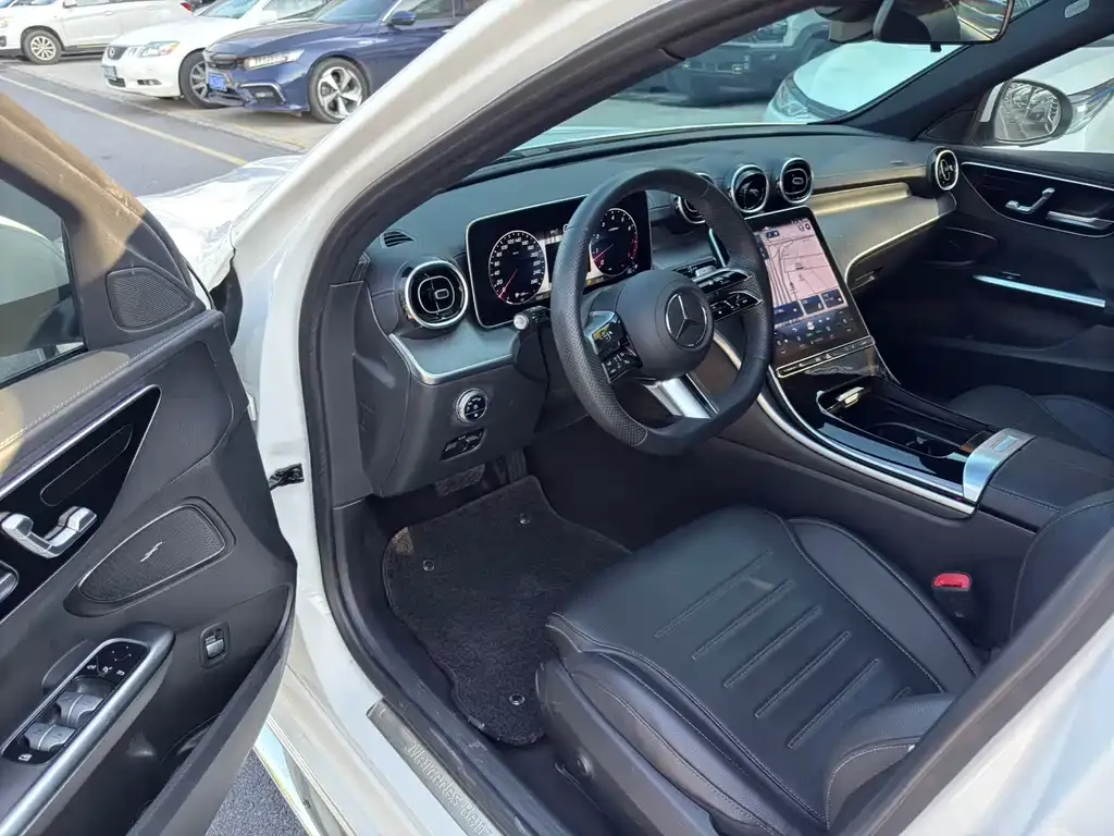 Mercedes-Benz C-Class 2024 из CN, фото 2