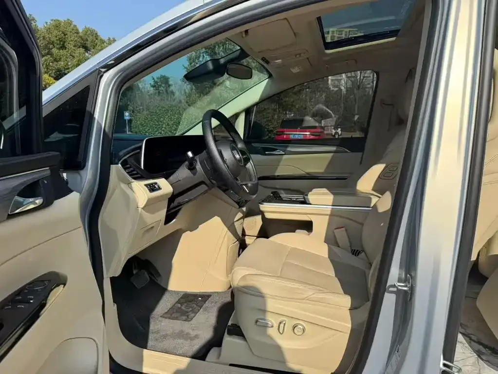 Buick GL8 Hybrid 2025 из CN, фото 7