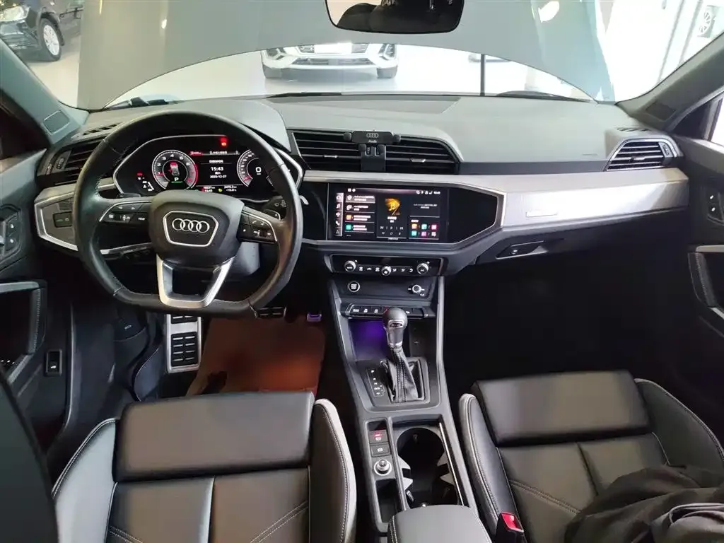 Audi Q3 2024 из CN, фото 8