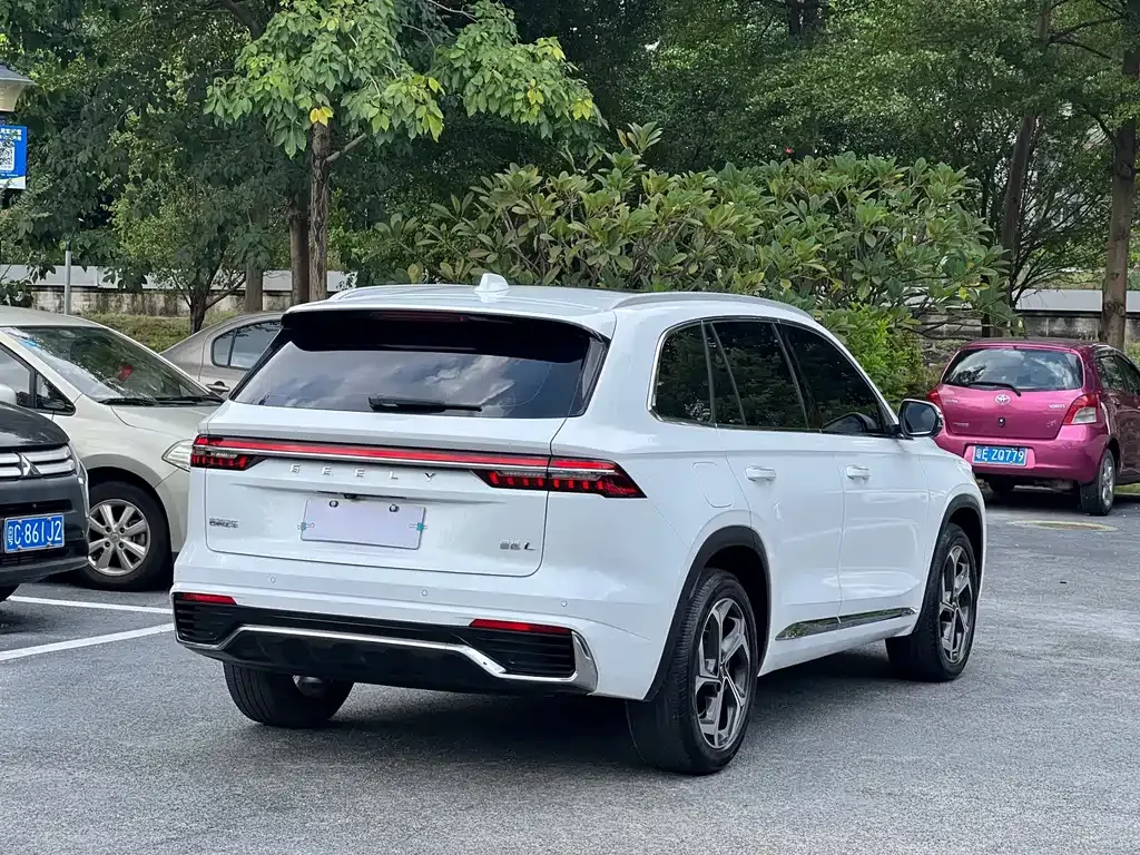 Geely Xingyue L 2023 из CN, фото 5