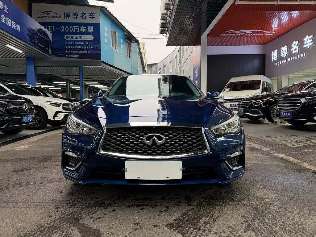 Infiniti Q50L 2023 из CN, фото 2