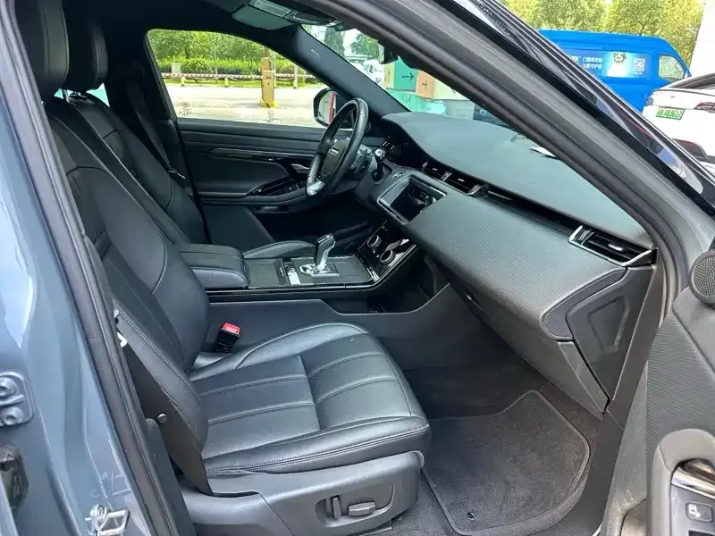 Land Rover Evoque — фото 7