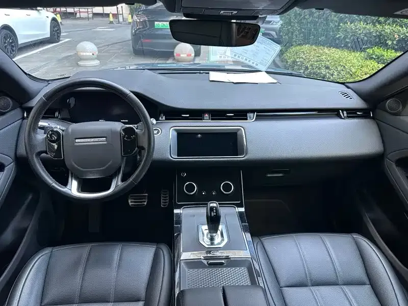 Land Rover Evoque — фото 8