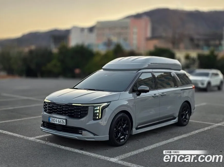 Kia Carnival — фото 1