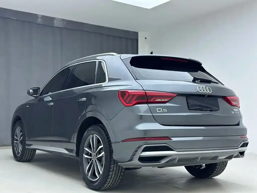 Audi Q3 2021 из CN, фото 6