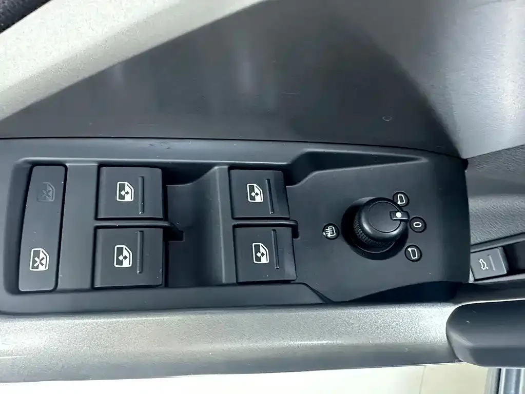 Audi Q3 2021 из CN, фото 3
