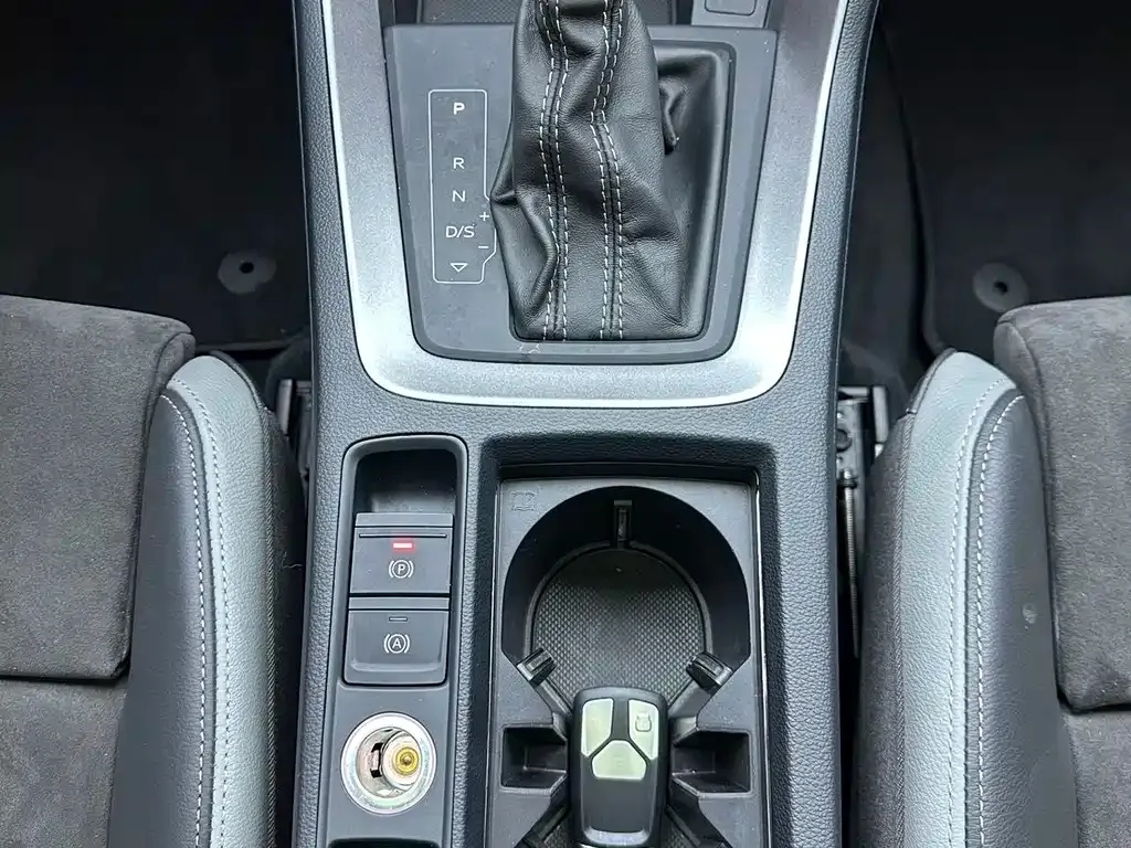 Audi Q3 2021 из CN, фото 9