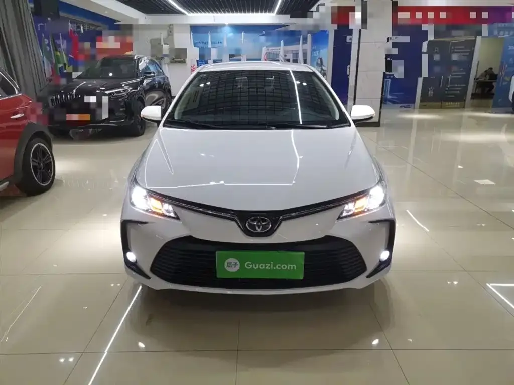 Toyota Corolla 2024 из CN, фото 3