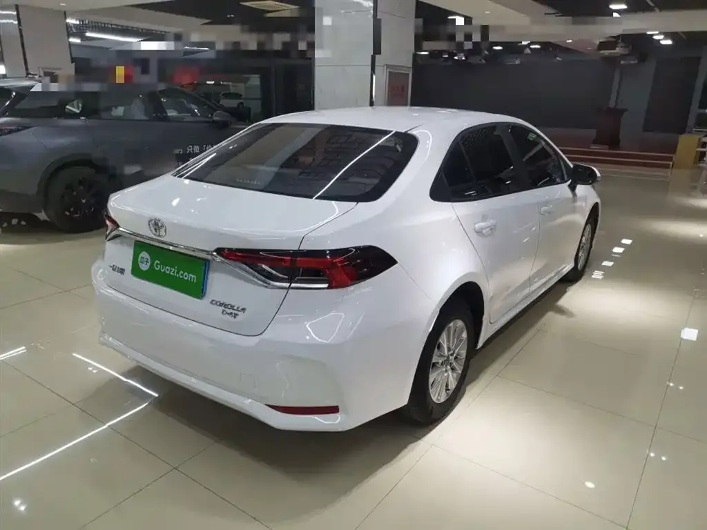 Toyota Corolla 2024 из CN, фото 7