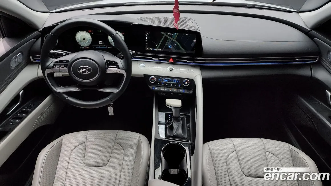Hyundai AVANTE — фото 3