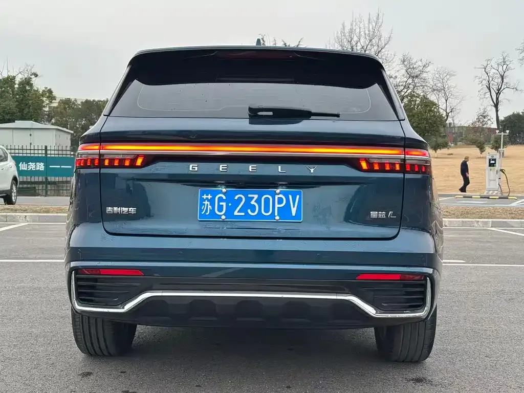Geely Xingyue L 2022 из CN, фото 2