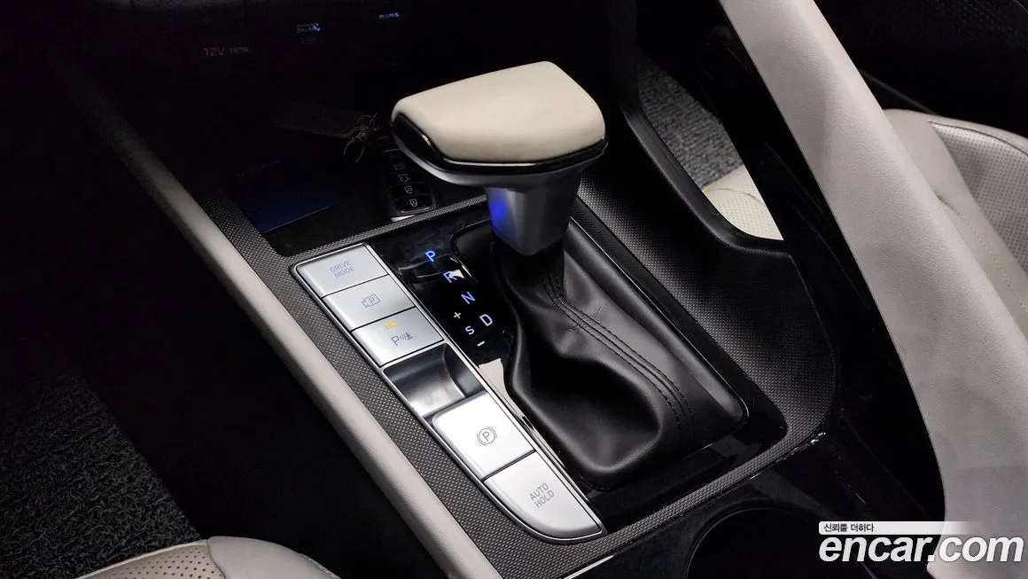 Hyundai AVANTE — фото 9