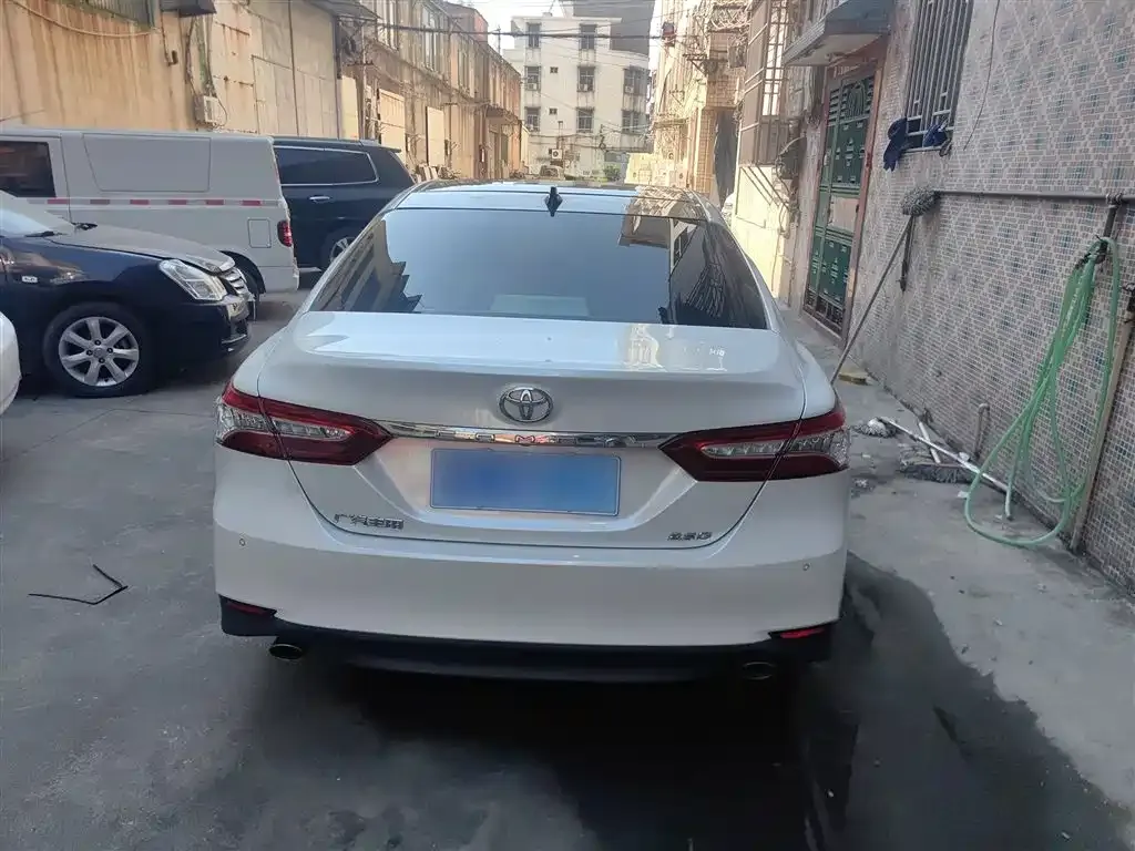 Toyota Camry 2022 из CN, фото 8