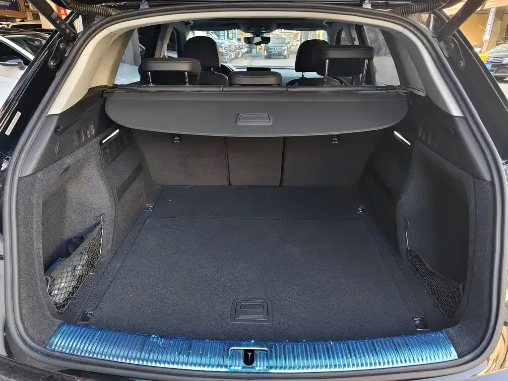 Audi Q5L 2021 из CN, фото 10