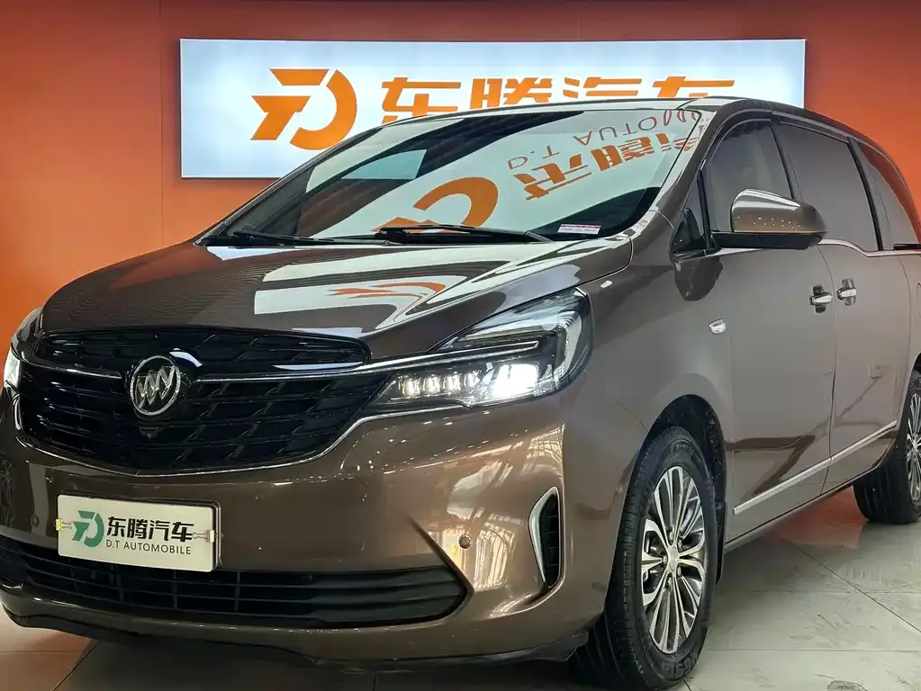 Buick GL8 2021 из CN, фото 1