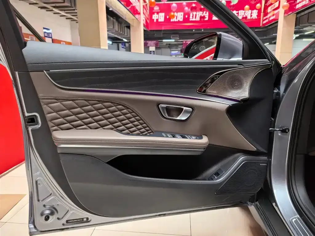 BYD Han 2023 из CN, фото 6