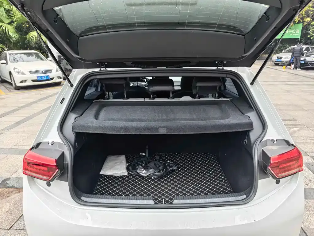 Volkswagen ID.3 2024 из CN, фото 4
