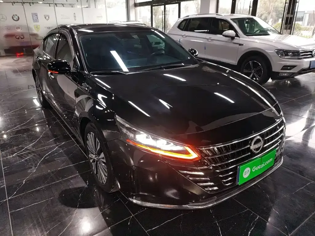 Nissan Teana — фото 2