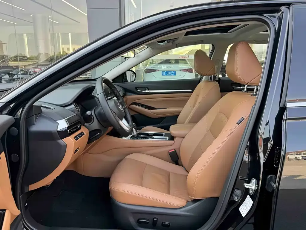 Nissan Teana 2024 из CN, фото 4
