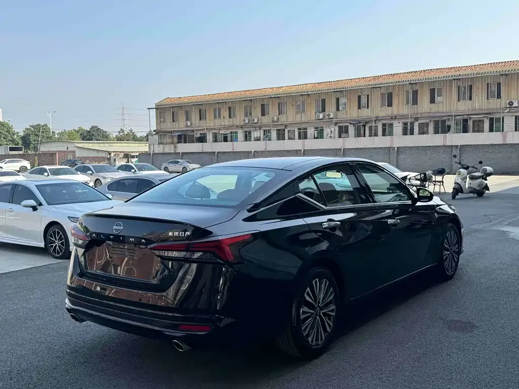 Nissan Teana 2024 из CN, фото 9