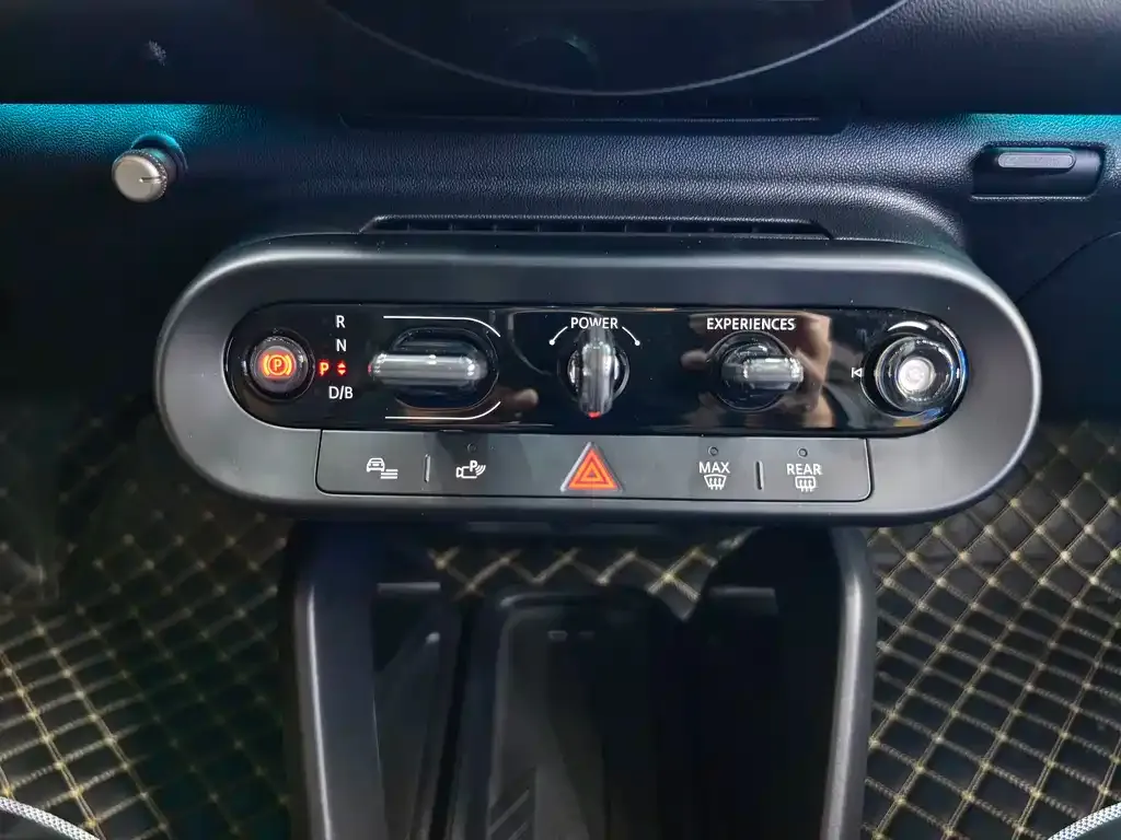 MINI Cooper EV 2025 из CN, фото 2