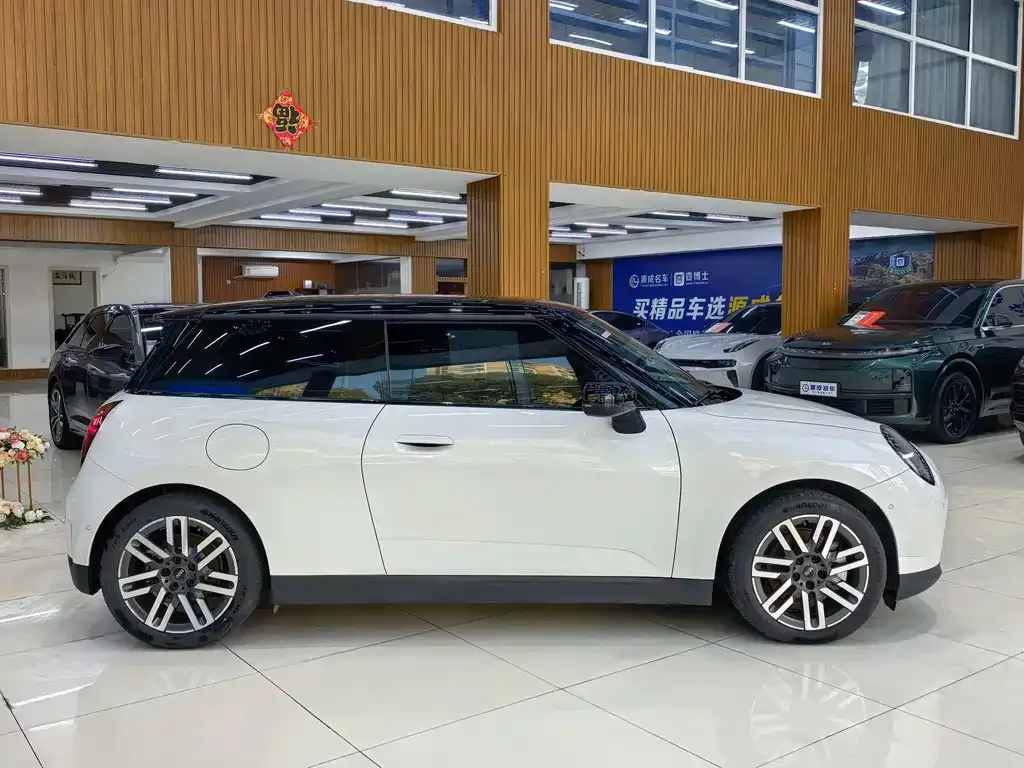 MINI Cooper EV 2025 из CN, фото 10