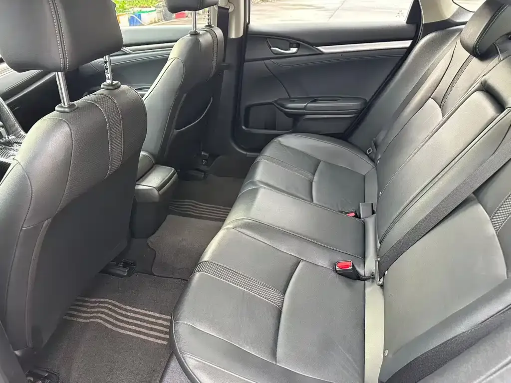 Honda Civic 2021 из CN, фото 8
