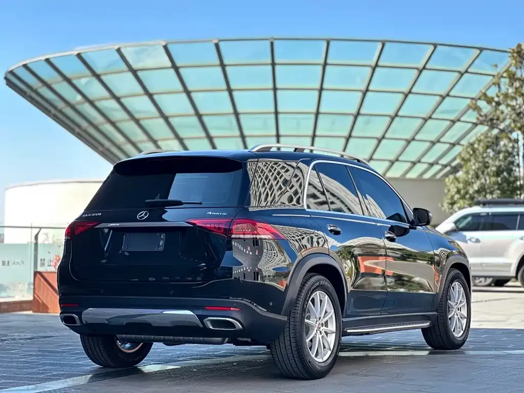Mercedes-Benz GLE 2022 из CN, фото 2