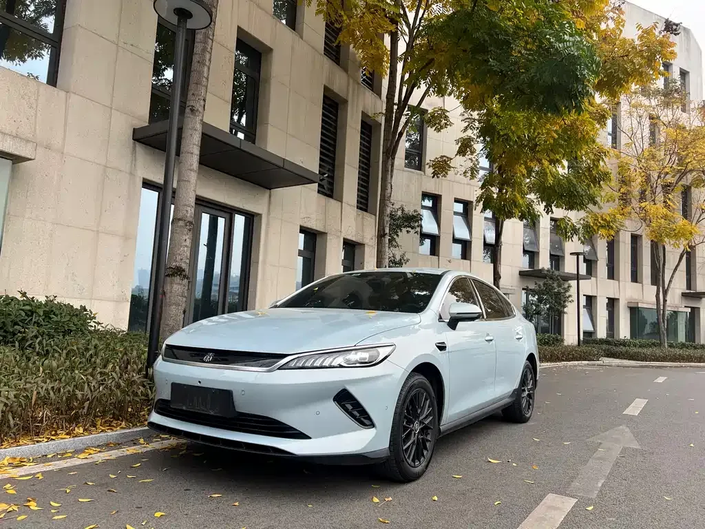 BYD Qin PLUS 2025 из CN, фото 3