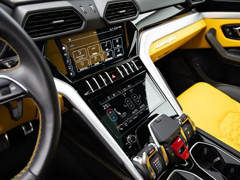 Lamborghini Urus 2022 из CN, фото 6