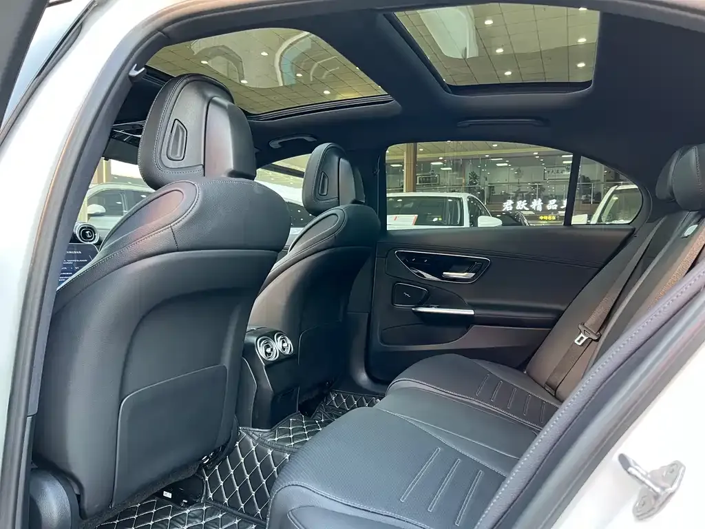 Mercedes-Benz C-Class 2023 из CN, фото 8
