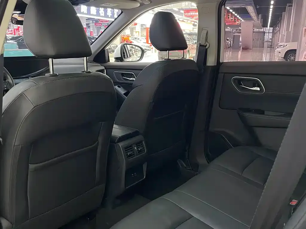 Nissan X-Trail 2021 из CN, фото 6